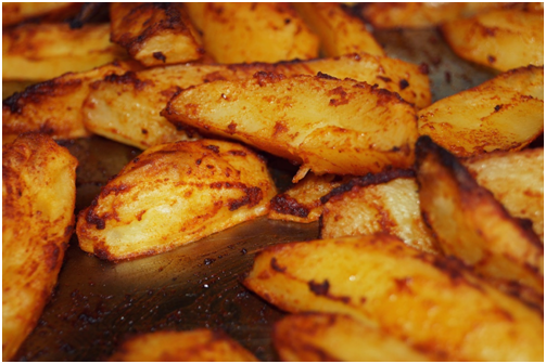 Perfect Garlic Potatoes (Oven-roasted)