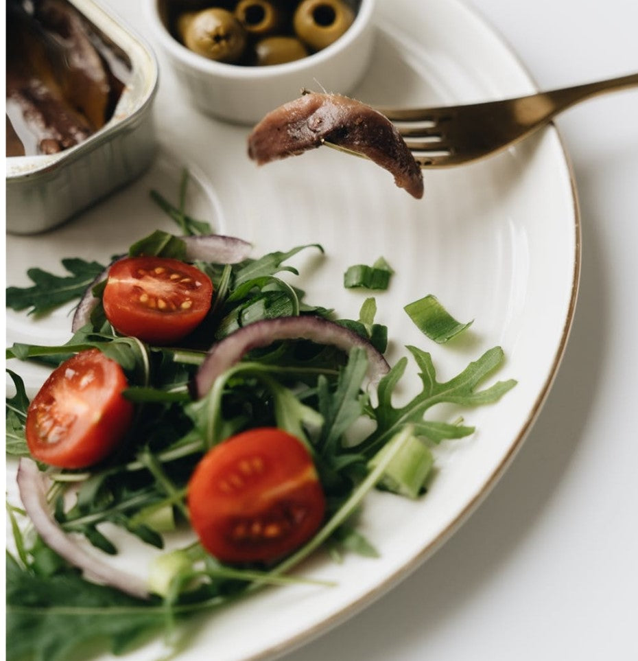 Arugula & Anchovies Salad with Balsamic Dressing